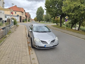 Nissan Primera P12