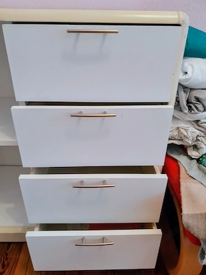 Kommode von Paidi zu verschenken  Bild 4