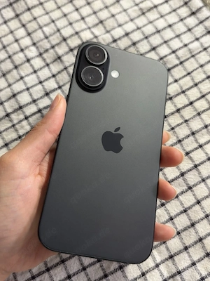 Apple iPhone 16 128GB  schwarz 