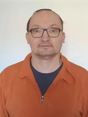 Zurückhaltender Er sucht schmussekatze zum verlieben Raum Schweinfurt plus 50km 