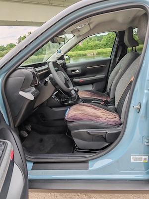 Citroen C3 Aircross Turbo 100 YOU mit PLUS-Paket, JW, KD neu, 13,5 tkm  Bild 7