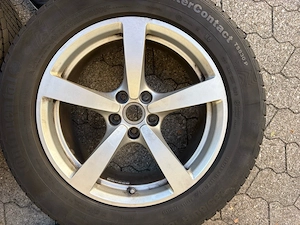 Porsche Macan Winterräder 18  Felgen Winterreifen neuwertig Bild 2