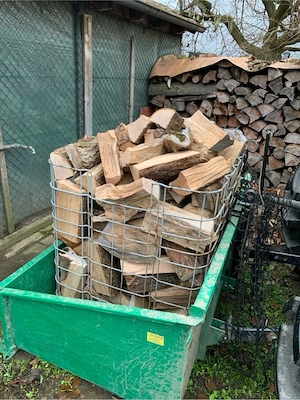 Brennholz Kaminholz Ofenholz trocken 33 cm 