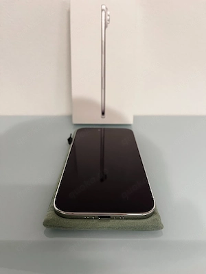 Apple iPhone Air - 256GB Speicher - Wolkenweiß - Smartphone - WIE NEU!