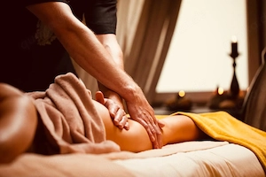 Professionelle Massage nur für Damen"