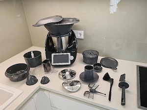 Thermomix TM6 Black Edition + sehr viel Zubehör + Originalverp