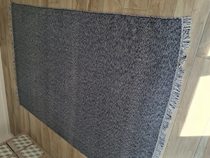 Teppich flach gewebt