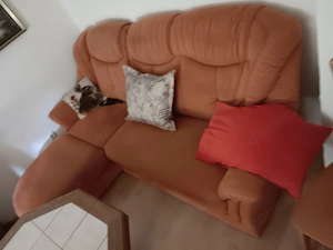 Wohnzimmersofa mit Ottomane, Sessel und Hocker