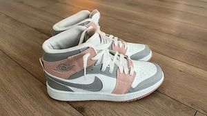 Air Jordan 1 Sneaker Pink Grau Weiß Größe 38 neu