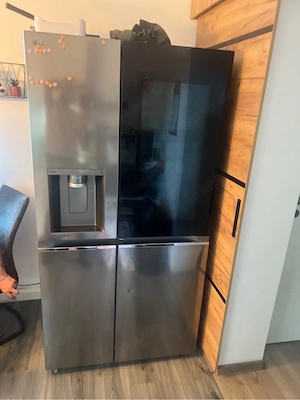LG Kühlschrank Side by Side mit klopf Funktion