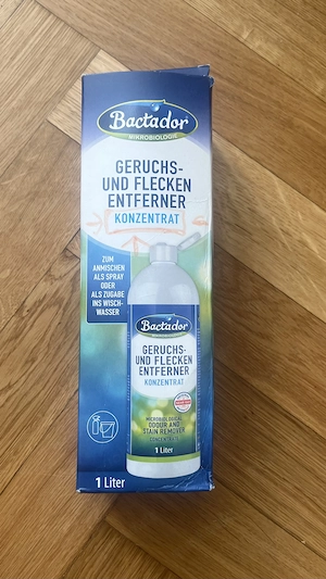 Geruchsentferner & Fleckenentferner - Bactador Enzymreiniger Konzentrat,1 Liter.