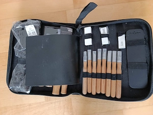 hochwertiges Holzschnitz Set 18 teilig