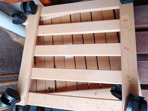 Verkaufe Holzroller für Blumentöpfe