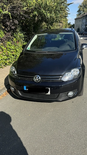 VW Golf Plus Comfortline | 61.368 km | Climatronic | Sitzheizung | Einparkhilfe