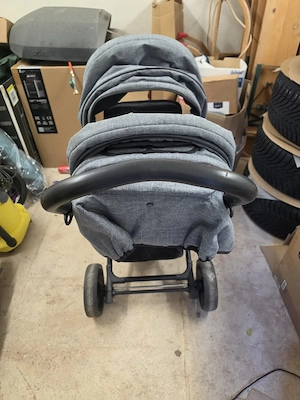 geschwister  zwillings Kinderwagen 