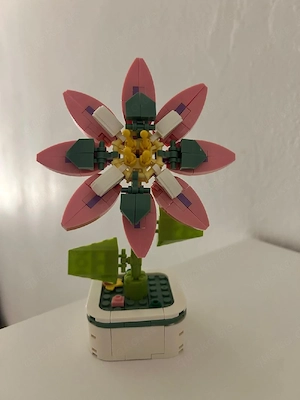 LEGO Lotusblume   Seerose (gebaut)