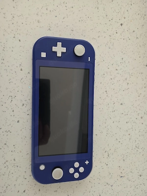Nintendo Switch Lite Blau   guter Zustand   voll funktionsfähig   mit Ladegerät -140 VB
