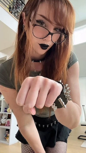 Neu: Eine feurige Sexbombe Shoazre (telegram)