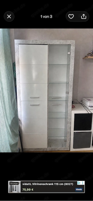 Schrank Vitrine