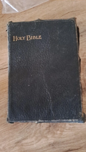 Antike englische Bibel von 1910   Holy Bible Cambridge Press   London