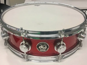 DW Collector s Series Snare   15"x5" Rot Sparkle   Liebhaberstück