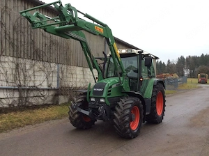 2003 Fendt 309 C mit Stoll Robust F30 HDP