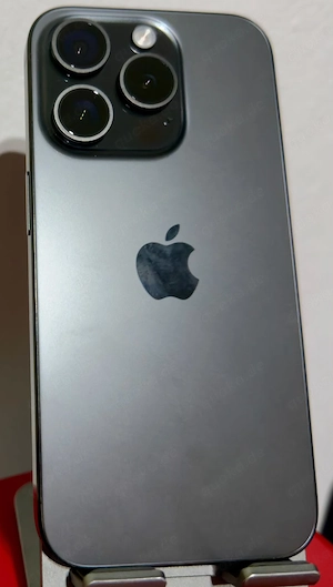 Apple iPhone 15 Pro 128 GB Titan Schwarz   90 % Akku + Hülle