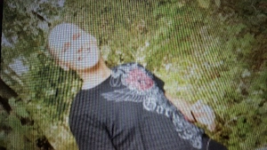 Er sucht Sie