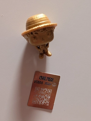 One piece Kinder joy Ruffy gold 2 verschiedene 