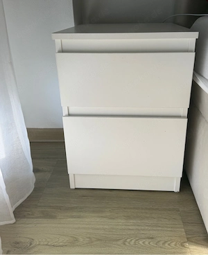 2 Nachttische