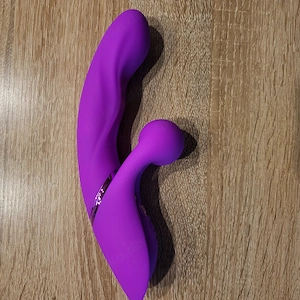 Vibrator in Lila  mit 10 Vibrationsmodi Neu und unbenutzt