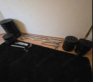 Hantelset 130 kg   Langhantel, 2x Curlstange, 5x Kurzhantel