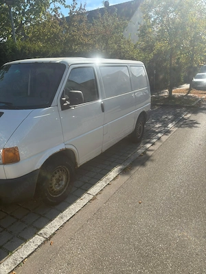 T4 bj 2003  2,5 TDI Motor und Getriebe gut 