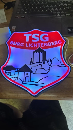 LED-Lampe mit deinem Logo oder Wunschmotiv | FAEVOR