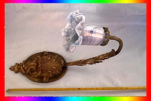 Antike massive vergoldende Bronze Wandlampe, Wandleuchte, Früh-Historismus -1880-er. 