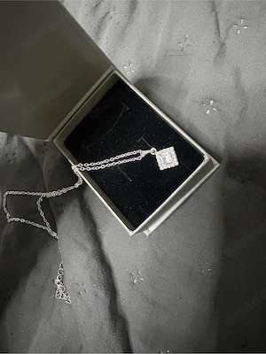 wunderschöne designer kette Neu 