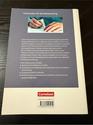 Lehrbücher