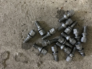 NEU OPEL CORSA F Radschrauben Satz Citroen Peugeot