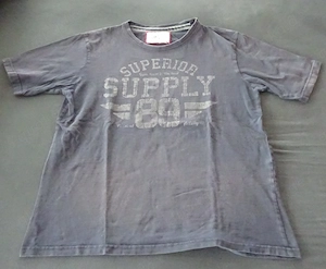 Gr. L anthrazitfarbenes T-Shirt