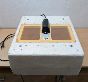 Bruja Inkubator 400 REP