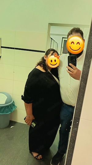 Paar sucht Sie für Spaß zu dritt 