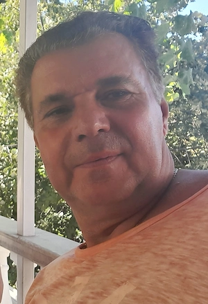 Ich suche eine Frau oder Mädel, die den Blowjob liebt. 