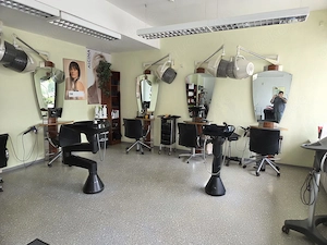 Friseursalon sucht Nachfolger