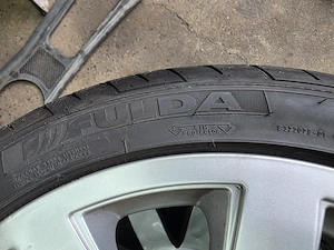 Audi VW 5x112 Atura Felgen 8x18 ET35