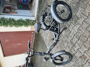 Solides Elektro-Dreirad