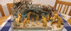 Weihnachtskrippe inklusive Holzfiguren