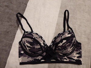 New Yorker Longline BH 75A   grau-schwarz Camouflage