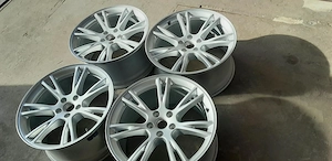 4 Alufelgen für Tesla KC Dicastal