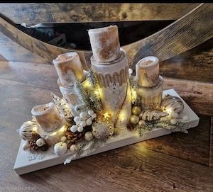 Adventsgesteck Unikat auf  Säulen 