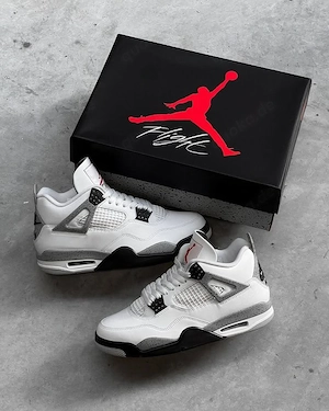 Air Jordan 4 Special Combo Set (Weißer Zement, Bred & Toro Bravo)